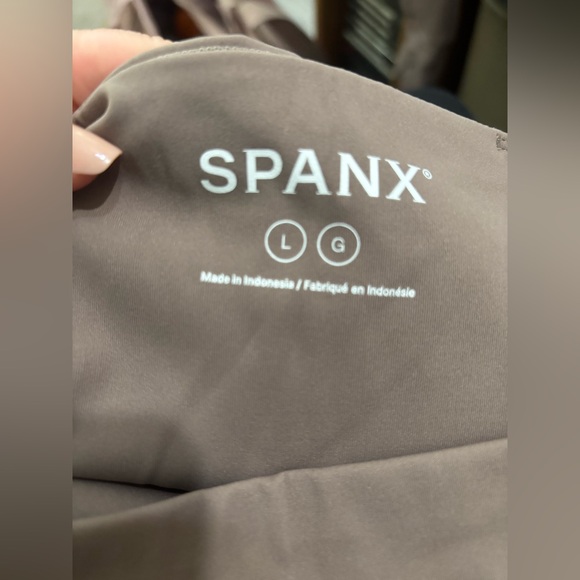 Spanx booty boost leggings - Picture 5 of 6